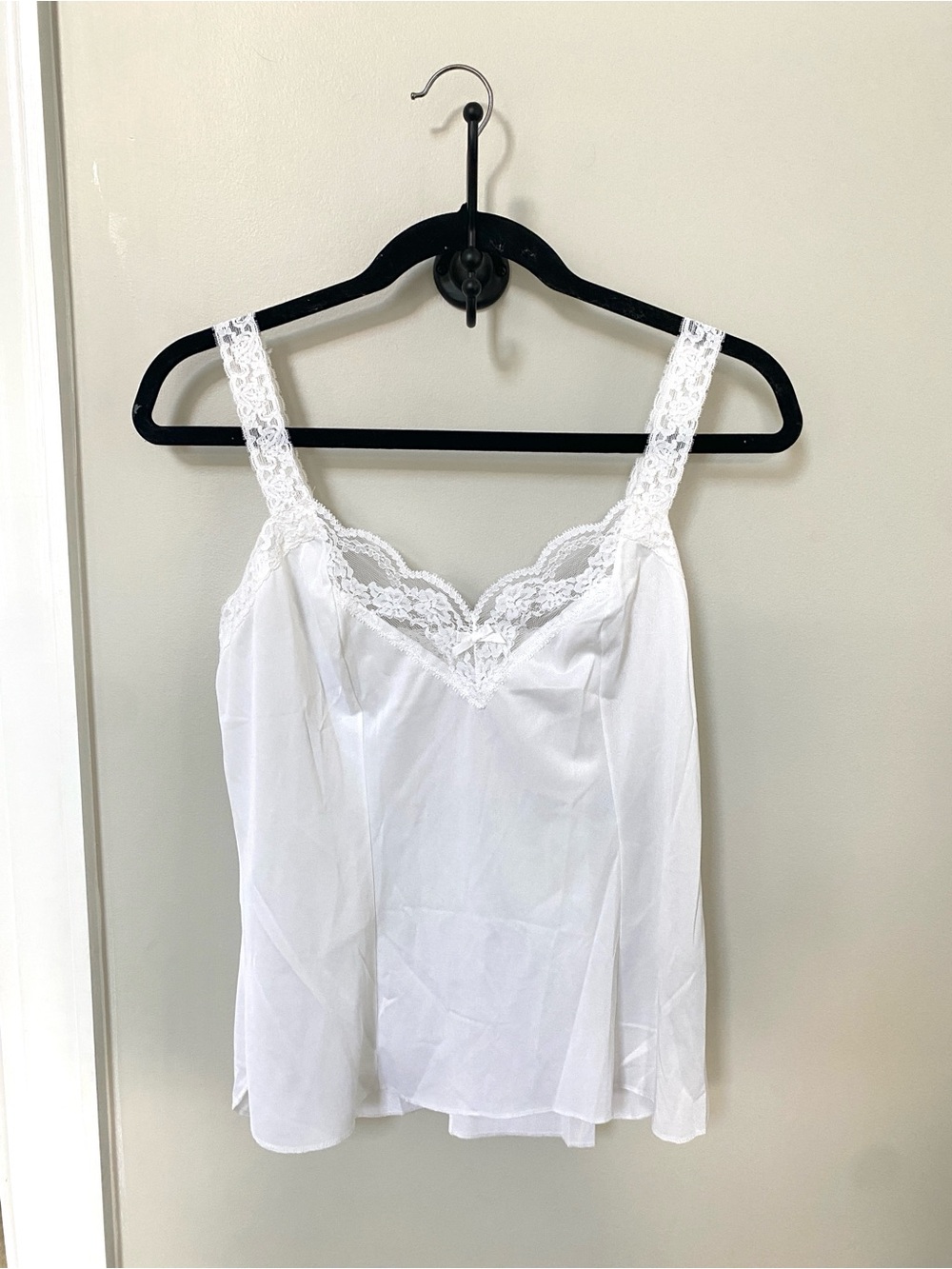 Y2K White Lace Trim Camisole Size L womens